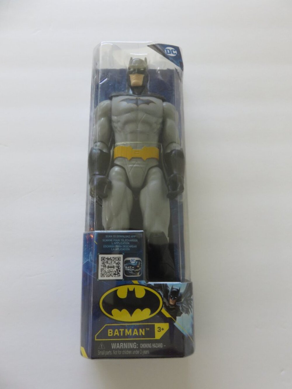 (#123) DC Batman Action Figure 12" inch